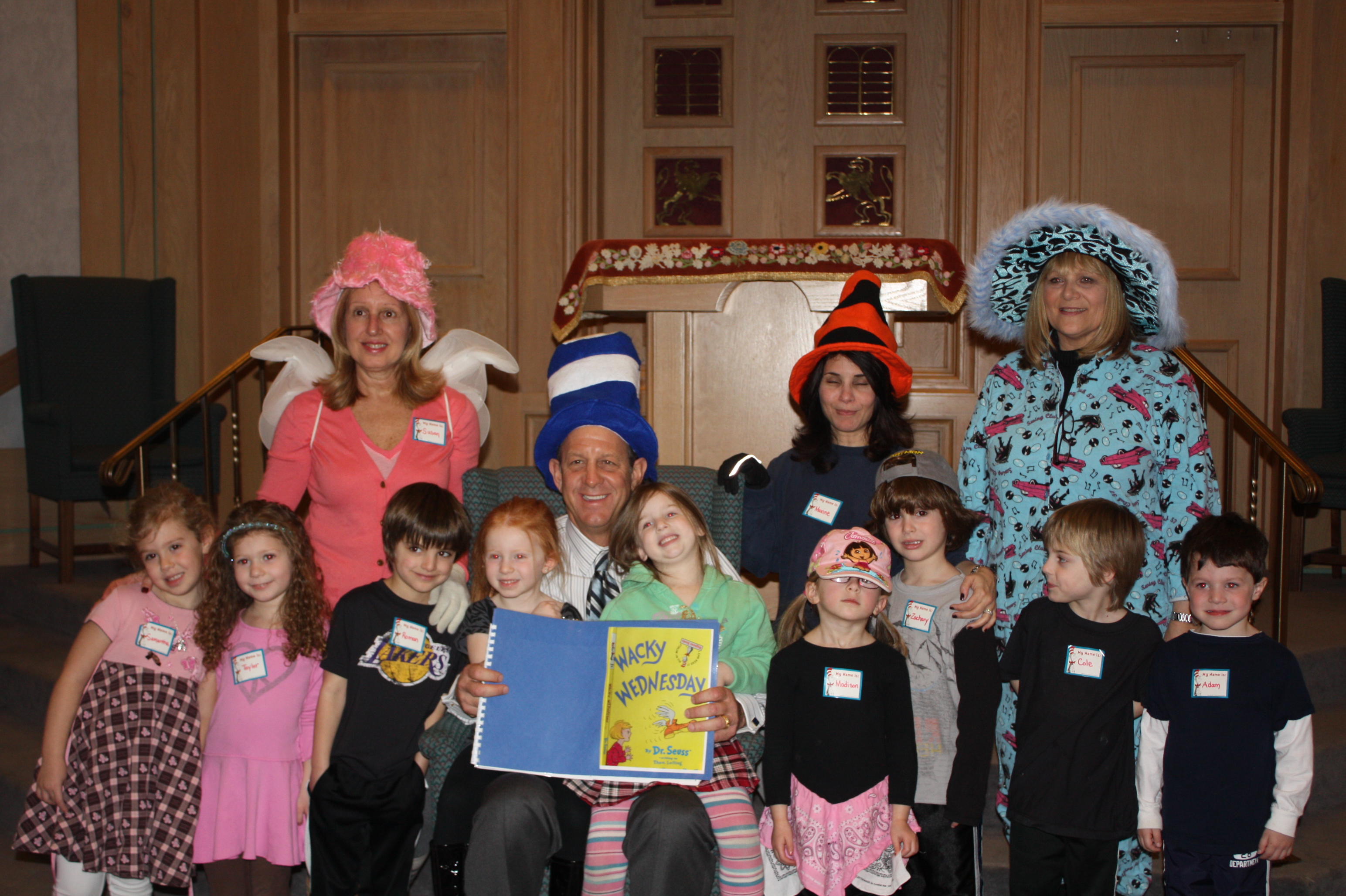 Read Across America Temple Beth Sholom 8